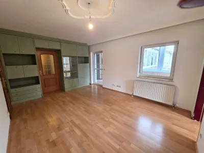 3-Zimmer-Wohnung mieten in Linz – 75 m², € 932 – Bild 2 von 12