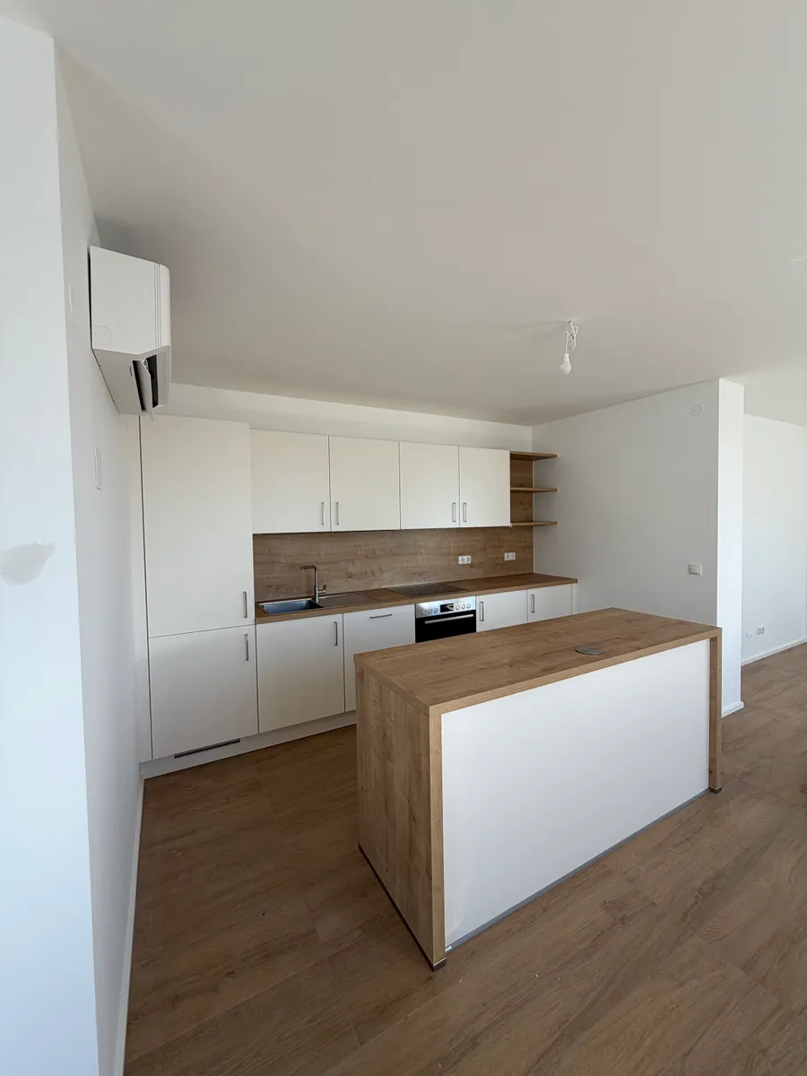 TOP 37 - 4-Zimmer DG-Maisonette mit Loggia und Terrasse - Ansicht 3