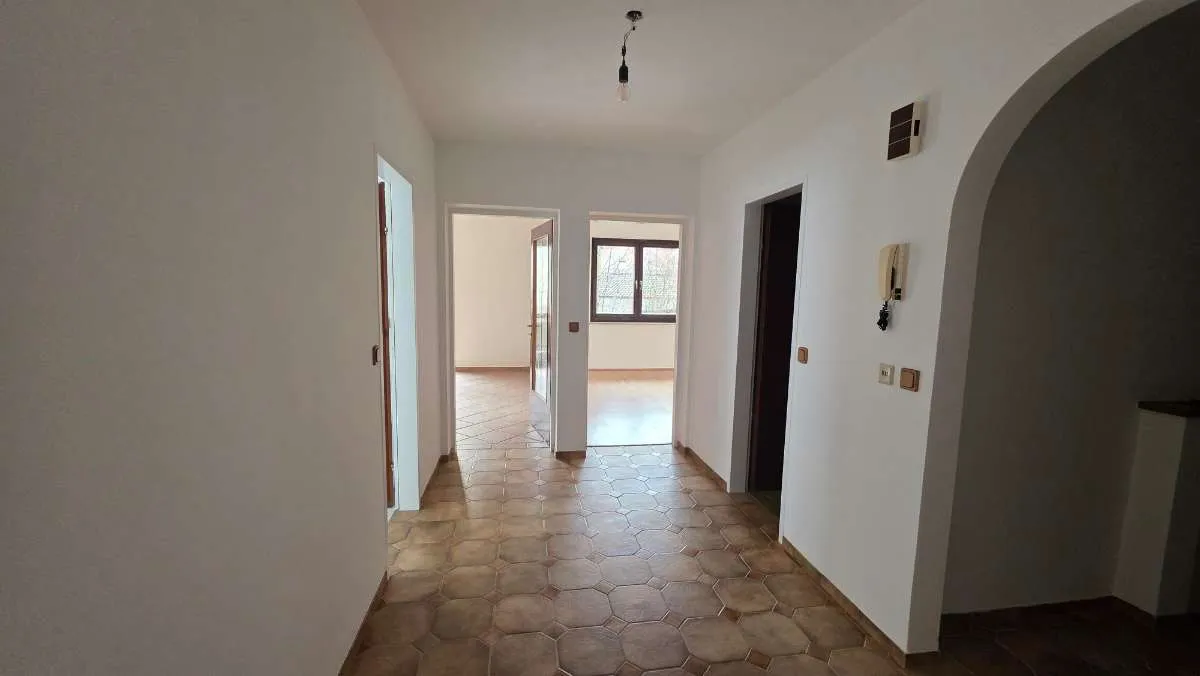 "happy family" - gepflegte 4-Zimmer-Wohnung in Ruhelage in Großgmain – pohled 3