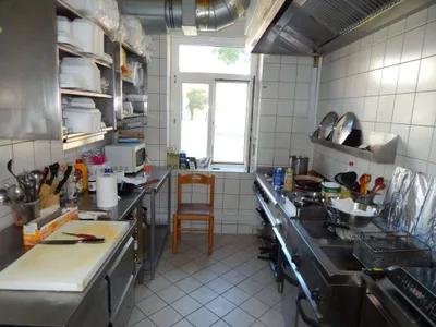 3-Zimmer-Gewerbeimmobilie mieten in Wien – 177 m², € 2.150 – Bild 11 von 25