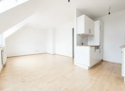 3-Zimmer-Maisonettewohnung mit Hofterrasse - Ruhige Lage – Bild 3