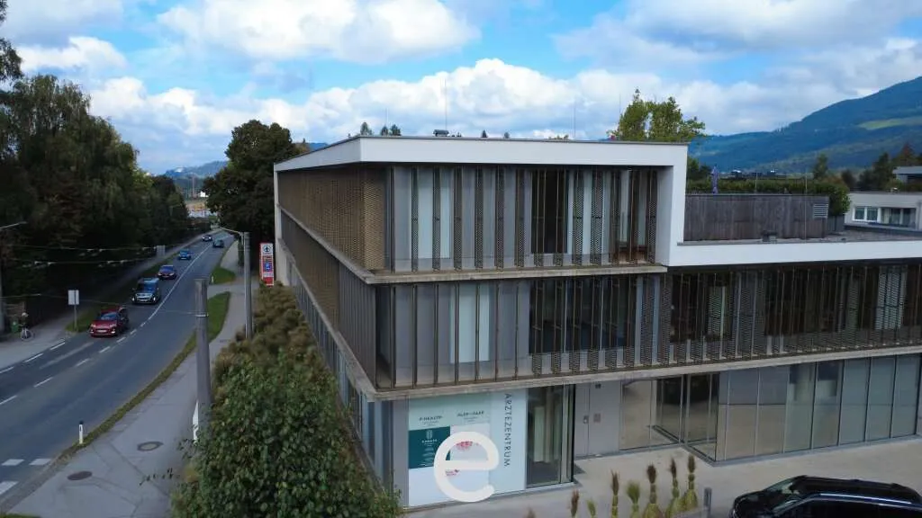 Klein, fein, professionell - Flexible Arbeitsräume nahe Salzburg Stadt! - Ansicht 2