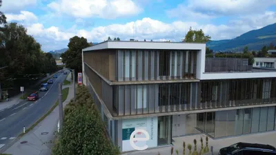 9-Zimmer-Gewerbeimmobilie mieten in Salzburg-Umgebung – 6 m², € 260 – Bild 2 von 17