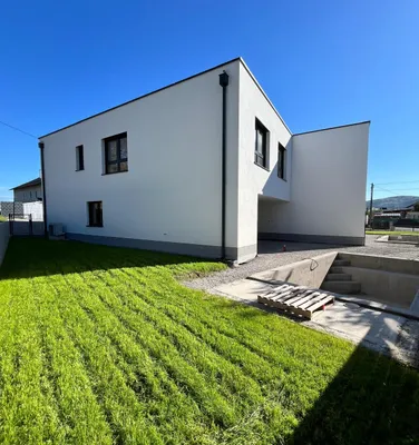 5-Zimmer-Haus kaufen in Steyr-Land – 165 m², € 569.000 – Bild 2 von 11