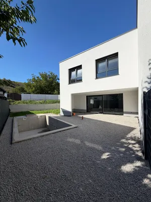 5-Zimmer-Haus kaufen in Steyr-Land – 165 m², € 569.000 – Bild 1 von 11
