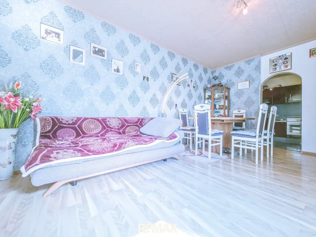 Seltene Gelegenheit: 4-Zimmer-DG-Wohnung in der Höttinger Gasse! – pohled 2