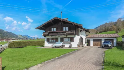 5-Zimmer-Haus kaufen in Kitzbühel – 133 m², € 1.750.000 – Bild 3 von 13