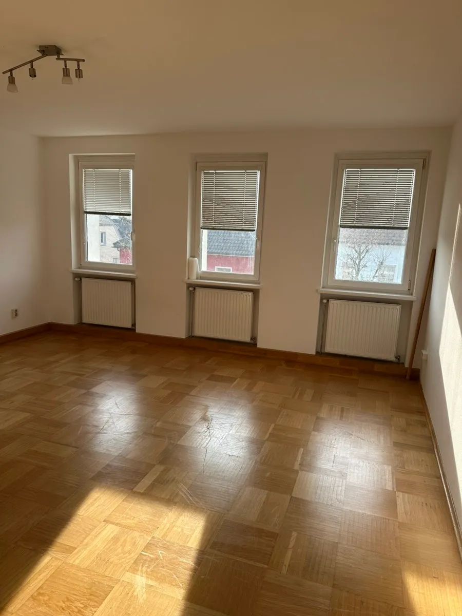 Wohnung mit neurenovierter, schattiger Terrasse im Zentrum von Grieskirchen - Ansicht 3