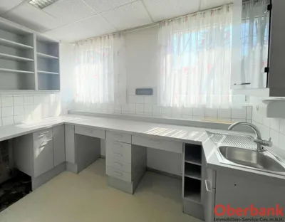 7-Zimmer-Gewerbeimmobilie mieten in Wels – 123 m², € 940 – Bild 2 von 16