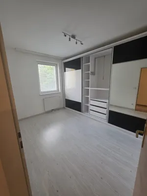 3-Zimmer-Wohnung mieten in Baden – 72 m², € 1.000 – Bild 11 von 13