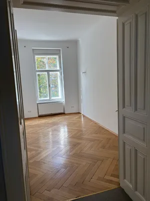 1-Zimmer-Immobilie mieten in Leoben – 16 m², € 550 – Bild 2 von 9