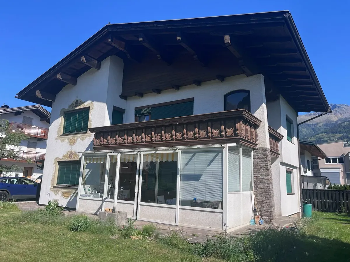 Einfamilienhaus in Top-Lage von Lienz | 135 m² Wohnfläche | 613 m² Grundstück | Garage & Wintergarten - Ansicht 2