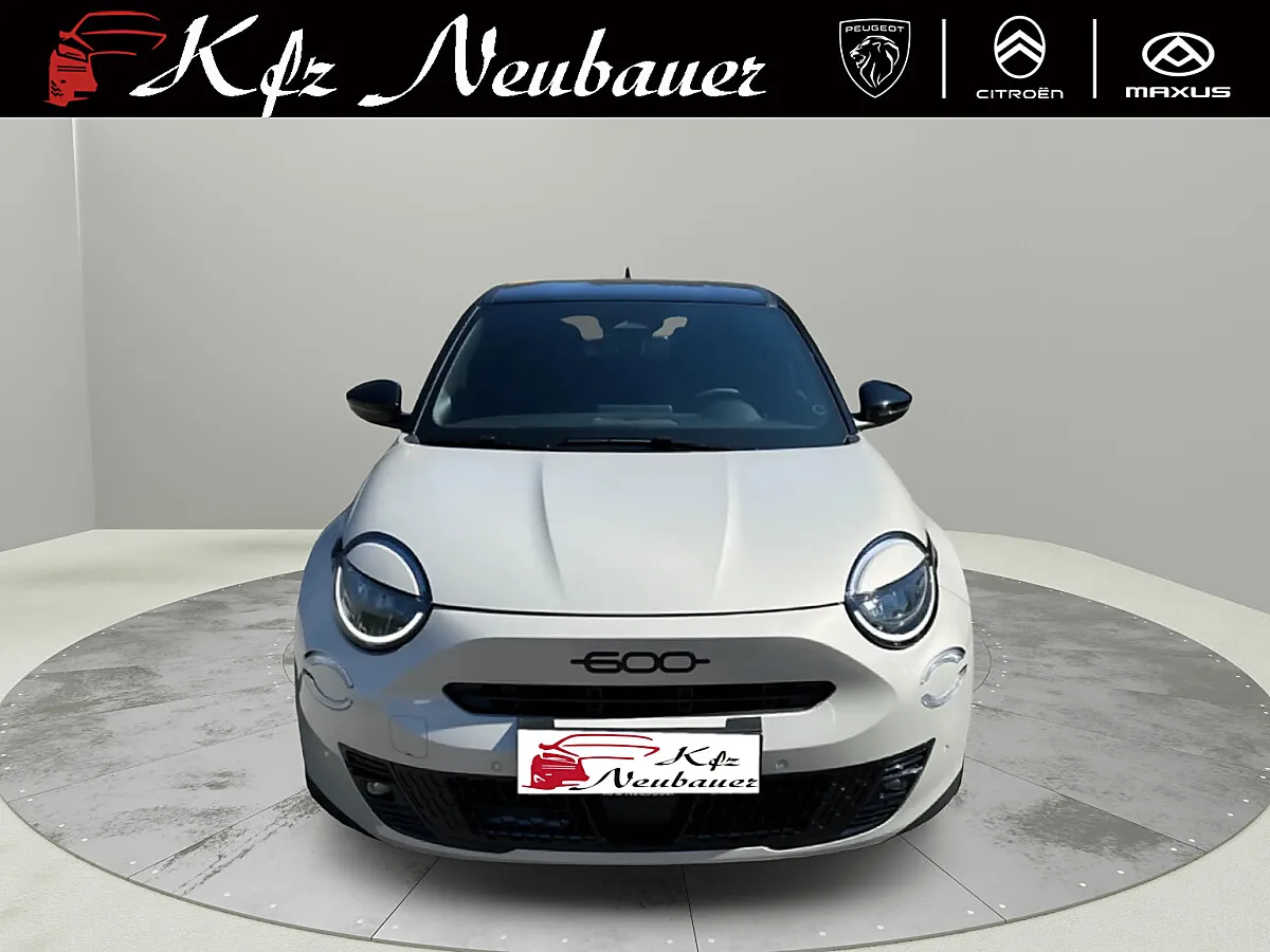 Fiat 600 1.2 Mild-Hybrid Sport Edition – Bild 2
