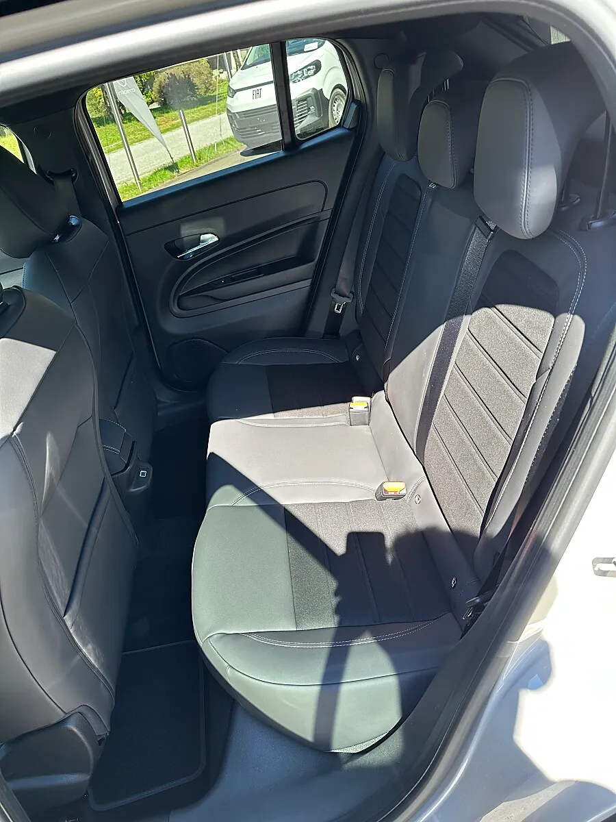 Fiat 600 1.2 Mild-Hybrid Sport Edition – Bild 6