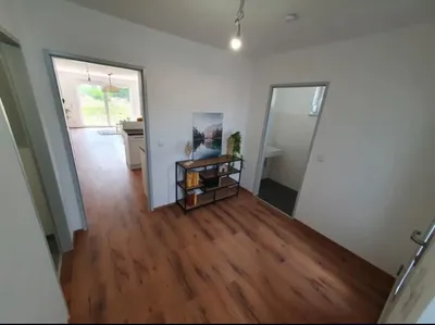 4-Zimmer-Haus mieten in Gänserndorf – 110 m², € 1.490 – Bild 2 von 10