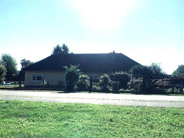 ATTRAKTIVES INVESTMENT fünf Mehrfamilienhäuser im Reihenhausstil EINZELKAUF · VORSORGE · RENDITE · ENTWICKLUNG – pohled 3