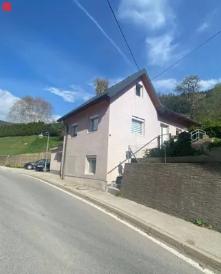 4-Zimmer-Haus kaufen in Sankt Veit an der Glan – 139 m², € 180.000 – Bild 1 von 5