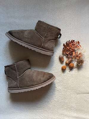 Ugg boots gr deals 36