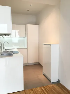 Neuwertige 2-Zi-Wohnung 44m² mit Fußbodenheizung , Fitnessraum und Sauna im Haus & U-Bahn Nähe in 1040 Wien! – Bild 2