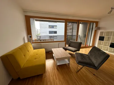 Sonnige 2-Zimmer-Wohnung mit Loggia | voll möbliert | Heizung & Wasser inkl. | 1020 Wien