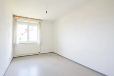 3-Zimmer-Wohnung kaufen in Gmunden – 97 m², € 268.000 – Bild 12 von 16