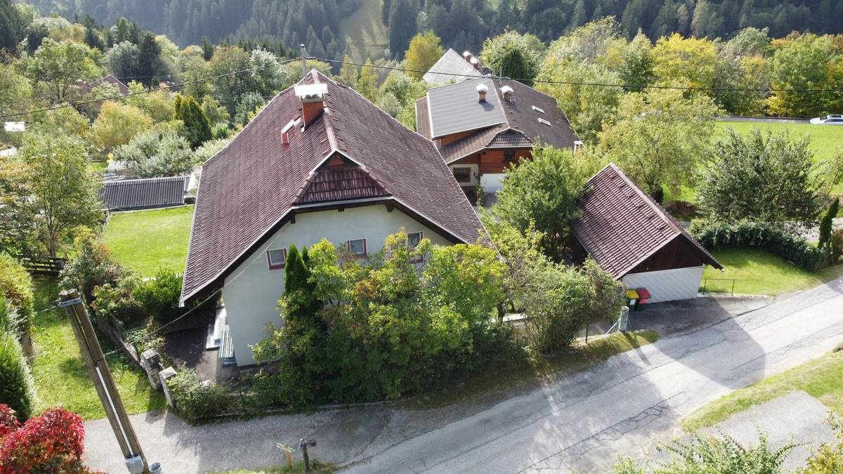 Freundliches Wohnhaus - in sonniger Aussichtslage - Ansicht 3