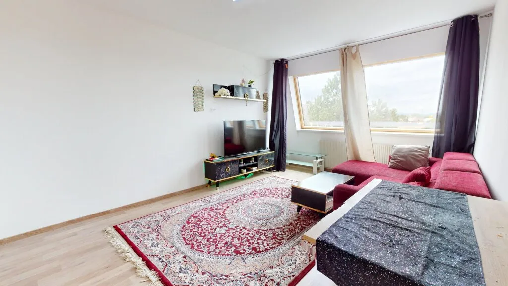 Anleger aufgepasst! Gemütliche 2 Zimmerwohnung in Laxenburg. Toplage. Provisionsfrei. Schlicht, Simpel, Vernünftig. - Ansicht 3