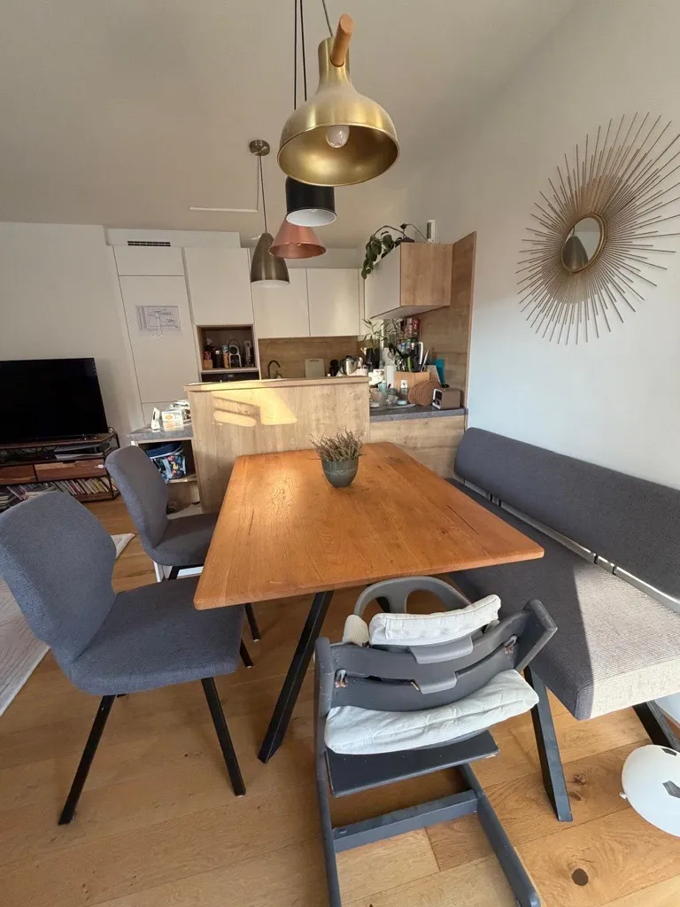Neuwertige 3-Zimmer-Wohnung mit großzügigem Balkon und 2 Tiefgaragenstellplätzen - Widok 2
