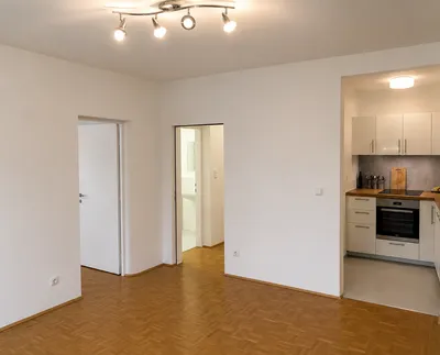 2-Zimmer-Wohnung mieten in Linz – 42 m², € 693 – Bild 1 von 7