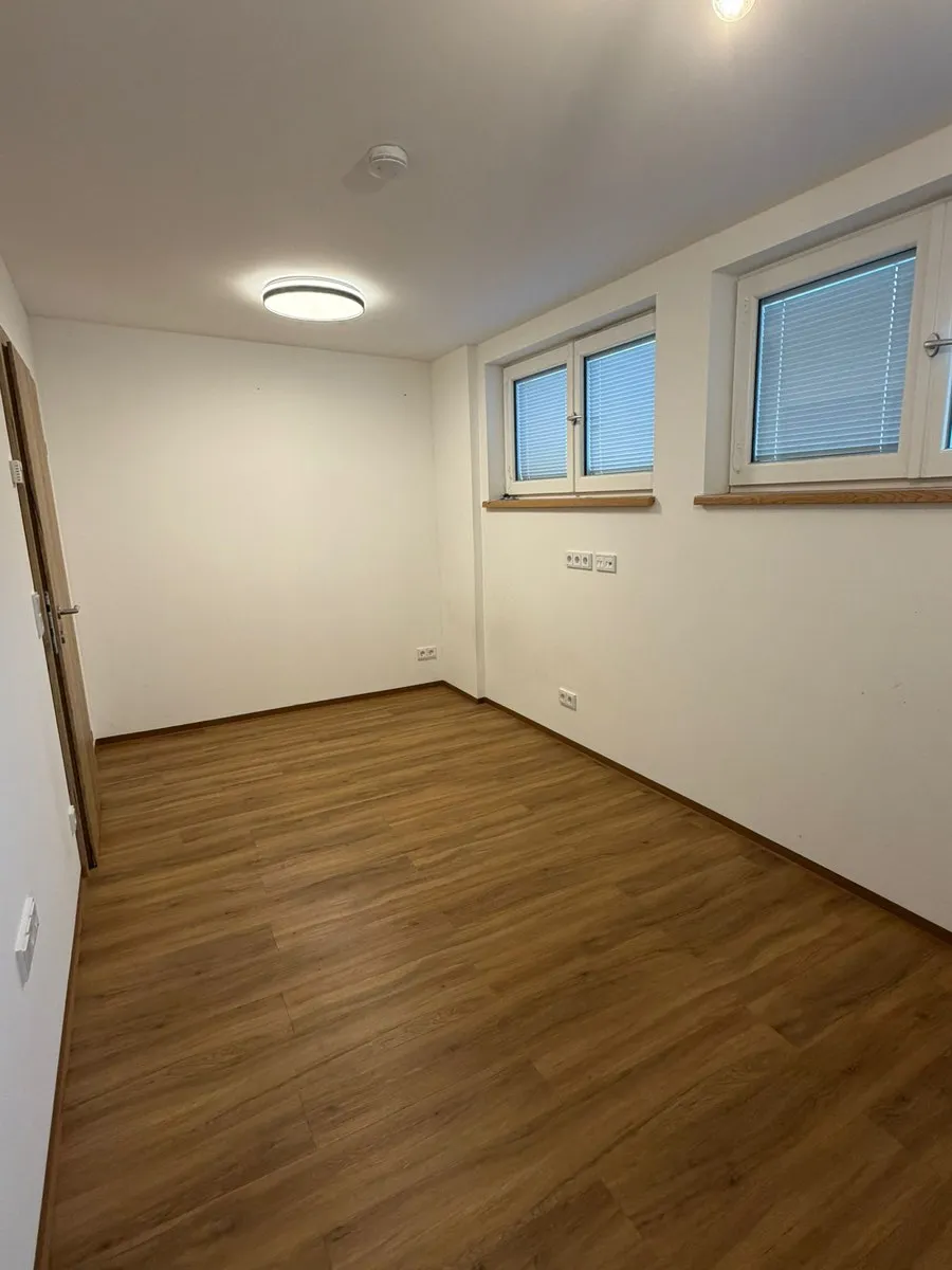 Neuwertige Pärchen/ Single Wohnung mit Bergblick – pohled 3