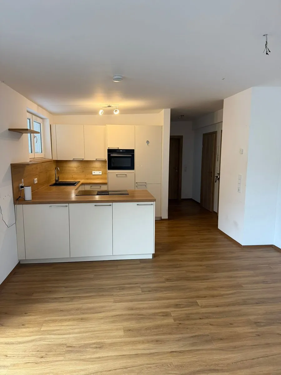 Neuwertige Pärchen/ Single Wohnung mit Bergblick – pohled 2
