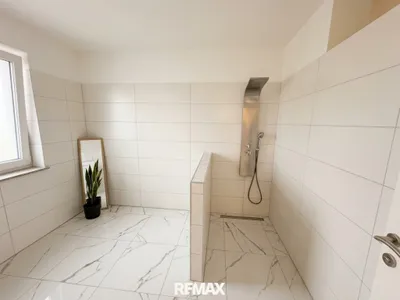 5-Zimmer-Wohnung kaufen in Linz Land – 162 m², € 375.000 – Bild 15 von 26