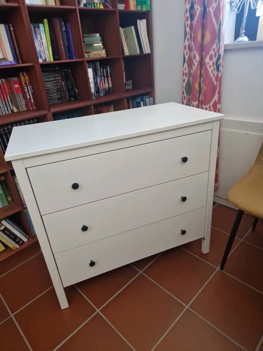 Gebrauchte Kommode IKEA, € 20,- (5026 Salzburg)