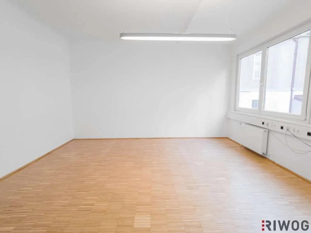 Topsaniertes, hofseitiges Büro mit 180m² & effizientem Grundriss beim Museumsquartier! Optionale Parkplätze vorhanden! – pohled 2
