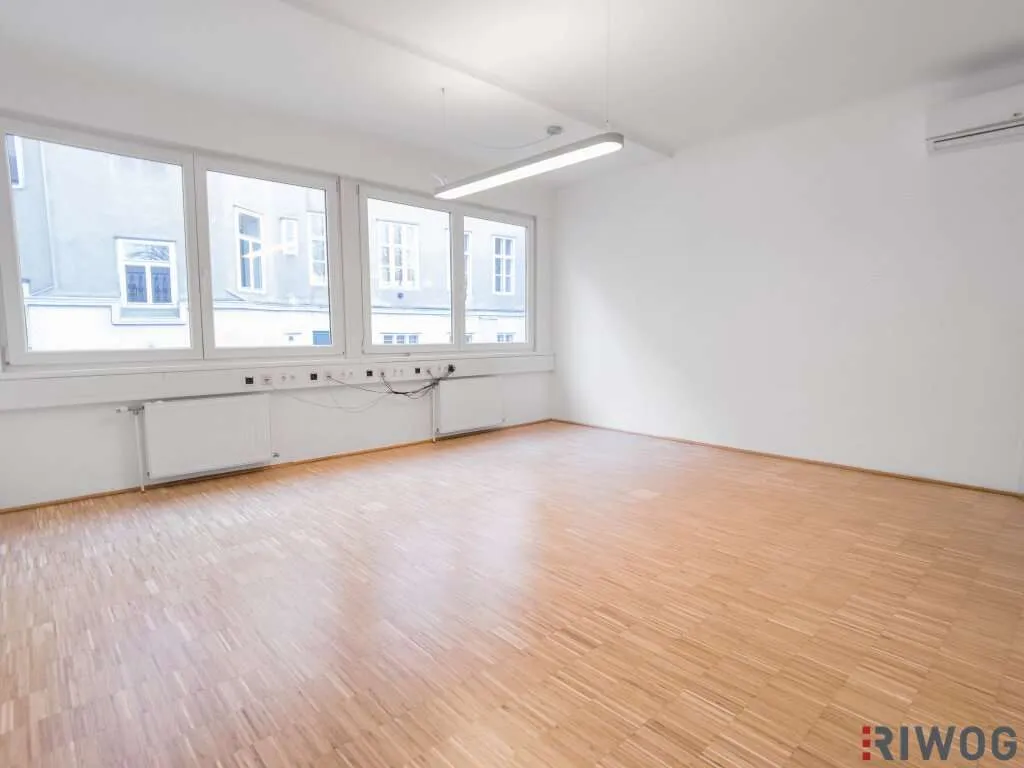 Topsaniertes, hofseitiges Büro mit 180m² & effizientem Grundriss beim Museumsquartier! Optionale Parkplätze vorhanden! – pohled 3
