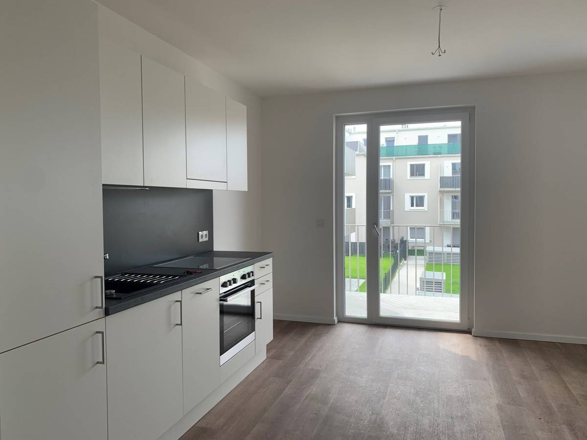 ZumGLÜCK * 2-Zi-Wohnung mit Balkon * inkl. Parkplatz * Provisionsfrei - Widok 2