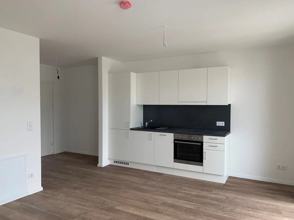ZumGLÜCK * 2-Zi-Wohnung mit Balkon * inkl. Parkplatz * Provisionsfrei - Widok 3
