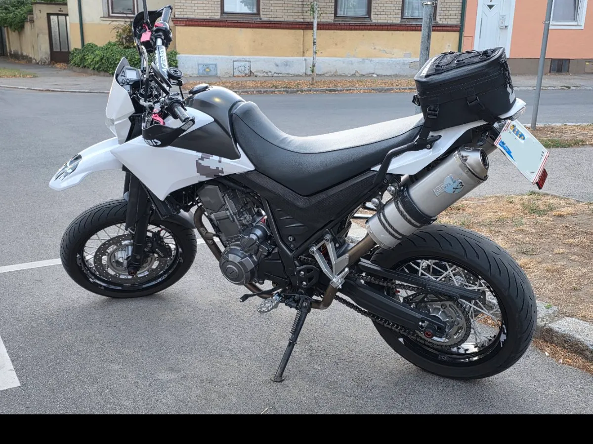 Yamaha XT