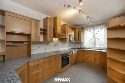 5-Zimmer-Haus kaufen in Baden – 201 m², € 749.000 – Bild 4 von 25