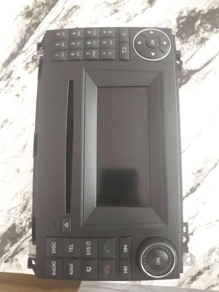 ORIGINAL SPINTER 906 MERCEDES-BENZ MULTIMEDIA-/ NAVIGATIONSSYSTEM (BECKER MAP PILOT - MODELL NR: BD0830)