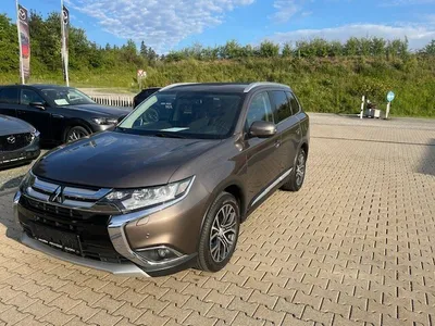 Mitsubishi Outlander 2,2 DI-D AS&G Intense+