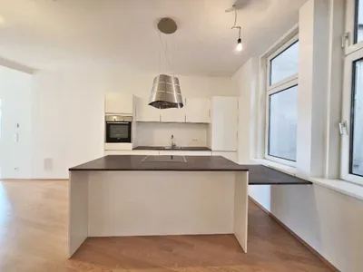 OBERE DONAUSTRASSE | exklusive 4-Zimmer-Altbauwohnung Nähe Schottenring, Karmelitermarkt u. Donaukanal – Bild 3