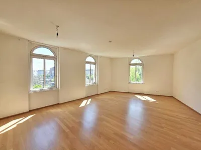 OBERE DONAUSTRASSE | exklusive 4-Zimmer-Altbauwohnung Nähe Schottenring, Karmelitermarkt u. Donaukanal – Bild 2