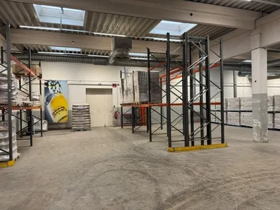 1-Zimmer-Gewerbeimmobilie mieten in Salzburg Stadt – 900 m², € 11.500 – Bild 3 von 6