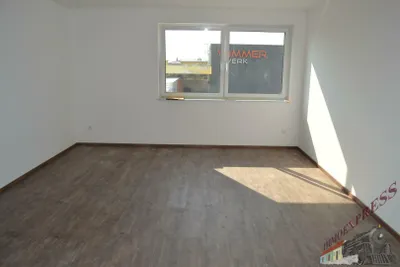 1-Zimmer-Gewerbeimmobilie mieten in Bruck an der Leitha – 25 m², € 246 – Bild 8 von 15