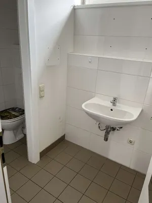4-Zimmer-Gewerbeimmobilie kaufen in Graz-Umgebung – 83 m², € 115.000 – Bild 5 von 13