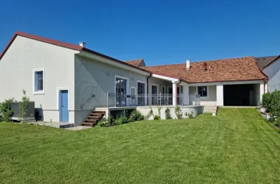 5-Zimmer-Haus kaufen in Korneuburg – 183,5 m², € 690.000 – Bild 1 von 27