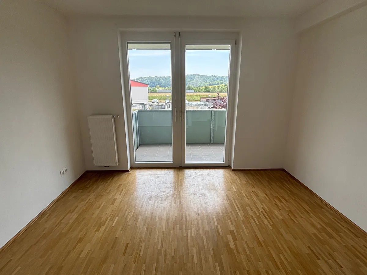 Helle 3-Zimmer-Wohnung mit Balkon, Küche & Carportparkplatz - geförderte Miete - 3 Zimmer - Ansicht 3