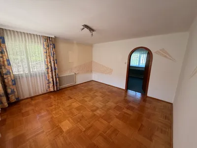 9-Zimmer-Haus kaufen in Steyr – 161 m², € 335.000 – Bild 9 von 14