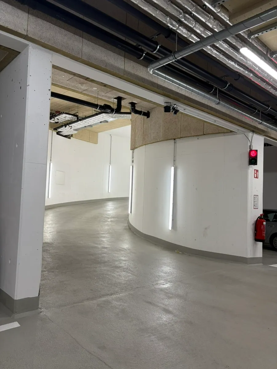 Garagenplatz (privat) - Ansicht 2